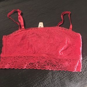 New with tags! Victoria’s Secret lace bralette!
